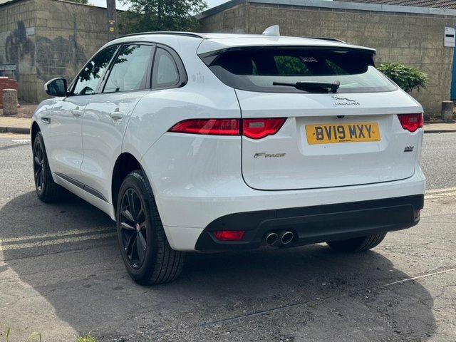 Jaguar F-Pace 2.0 D180 R-sport Awd Euro 6 S S BV19MXY White #3