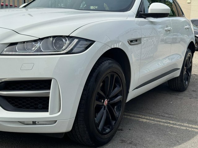 Jaguar F-Pace 2.0 D180 R-sport Awd Euro 6 S S BV19MXY White #2