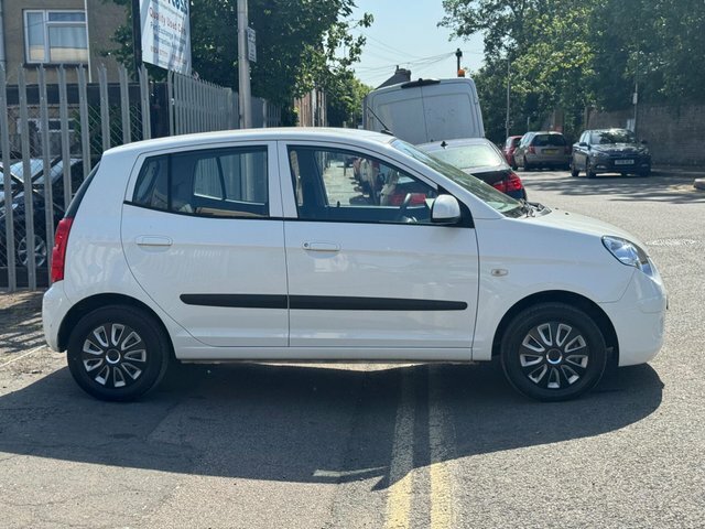 Kia Picanto 1.0 1 White #2