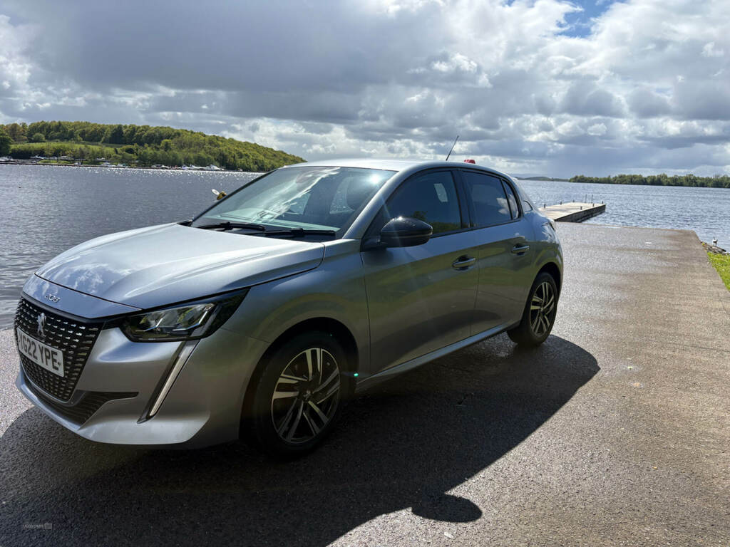 Peugeot 208 1.5 Bluehdi 100 Allure Premium YG22YPE Grey #3
