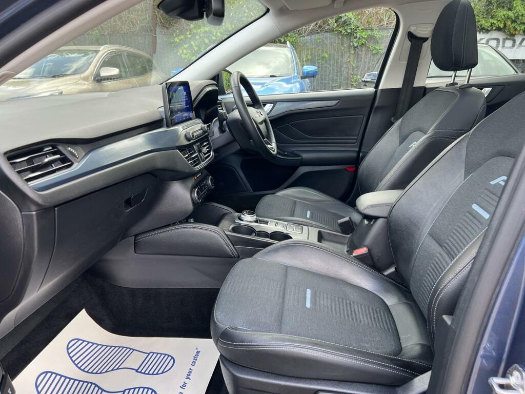 Ford Focus 1.5 Focus Active X Estate 1.5L Ecoblue 120Ps Fwd 8 GX71HVA Blue #2