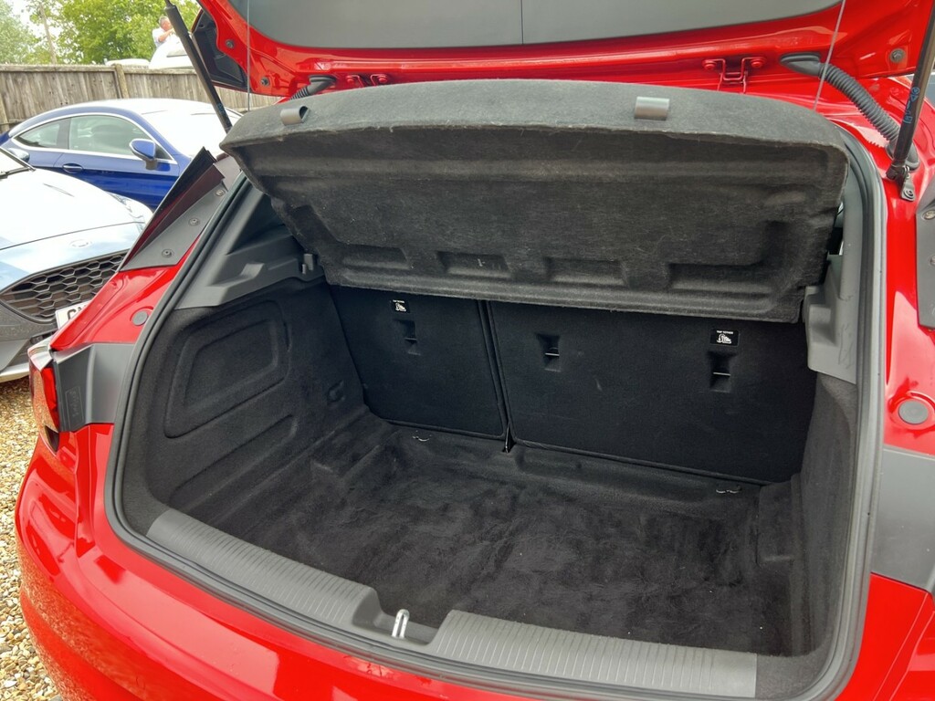 Vauxhall Astra 1.6 Cdti Blueinjection Sri Nav Red #6