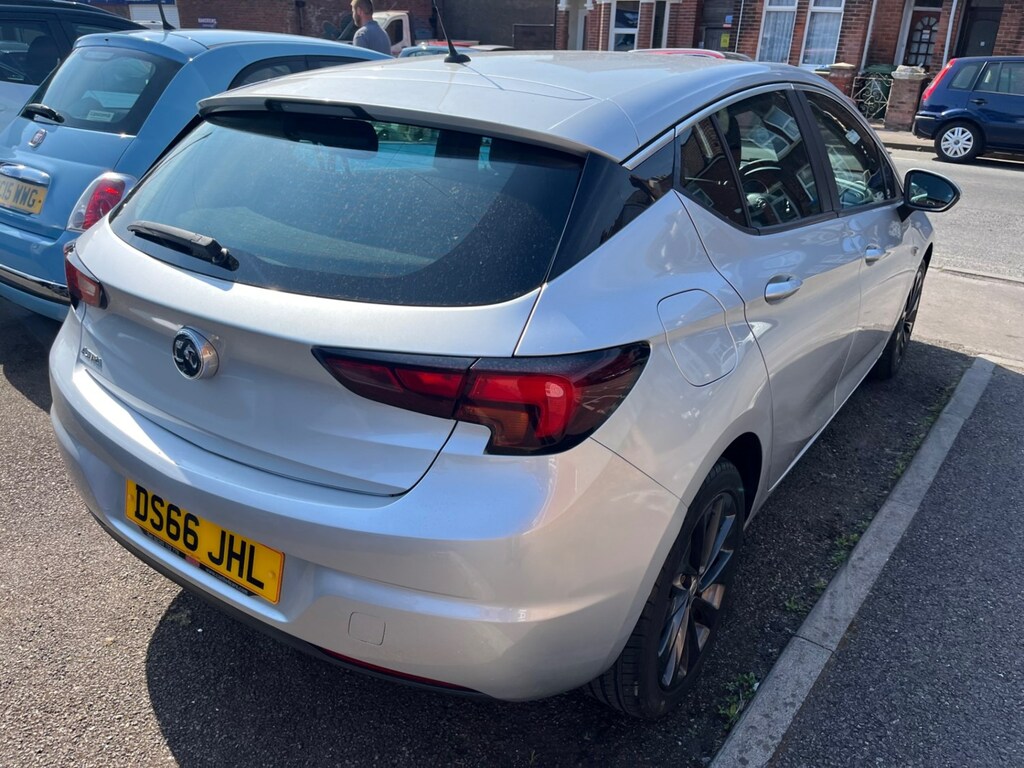 Vauxhall Astra 1.4I 16V Design DS66JHL Silver #6