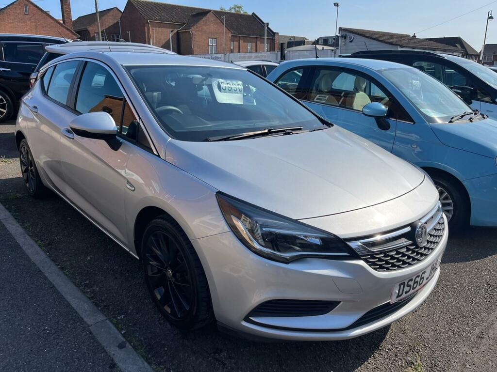 Vauxhall Astra 1.4I 16V Design DS66JHL Silver #2