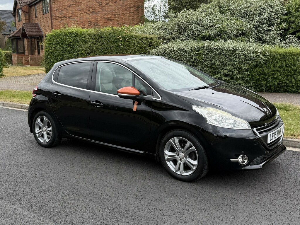 Peugeot 208 1.2 Vti Puretech Roland Garros 201515 LF15HNK Black #2