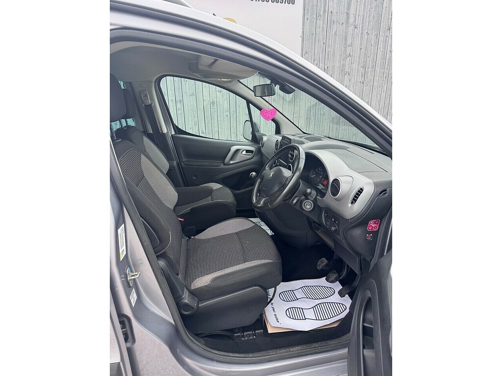 Peugeot Partner Tepee Bluehdi Outdoor Grey