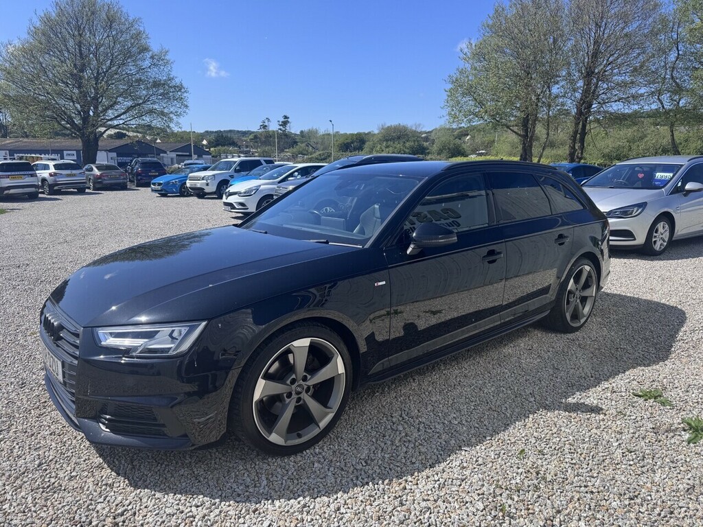 Audi A4 Avant Tfsi Black Edition GV18DZU Black #5