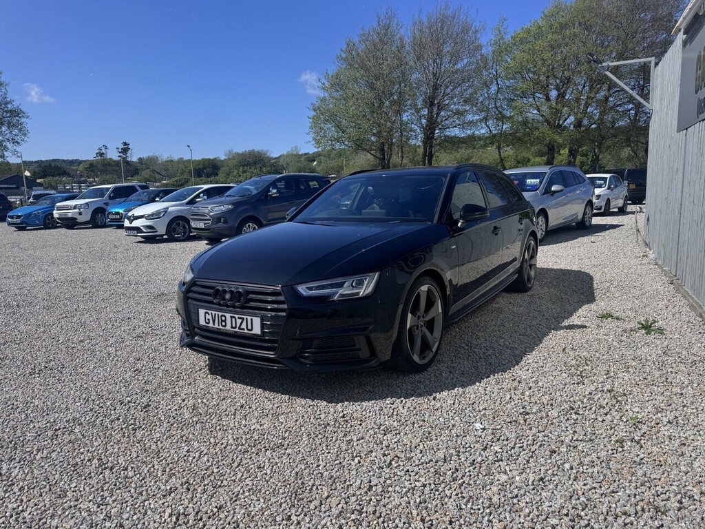 Audi A4 Avant Tfsi Black Edition GV18DZU Black #3