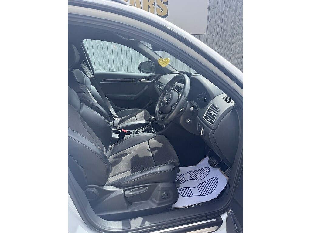 Audi Q3 Tdi Black Edition WF67ZYR White #3