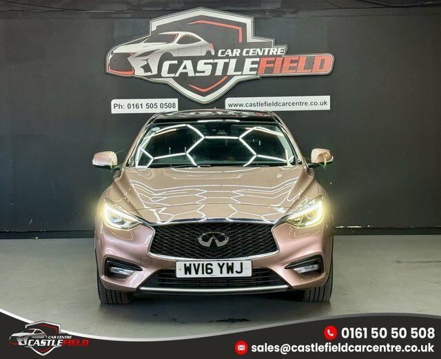Infiniti Q30 2016 1.5D Premium Hatchback Euro Brown #2