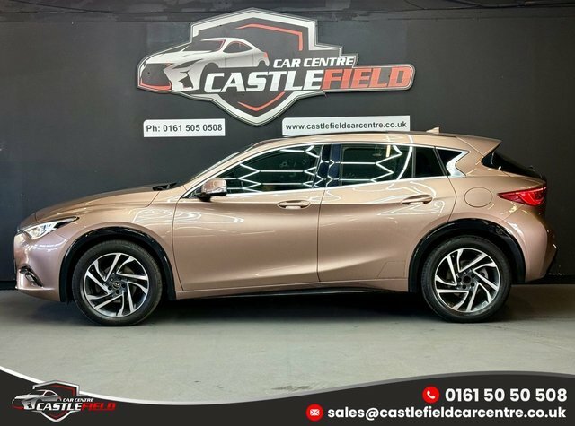 Infiniti Q30 2016 1.5D Premium Hatchback Euro Brown #5