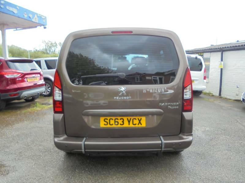 Peugeot Partner Tepee 1.6 Hdi 92 S - 2014 63 Brown #4