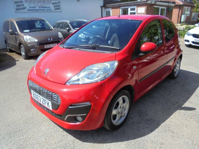 Peugeot 107 1.0 Allure - 2013 63 BD63ZFK Red #3