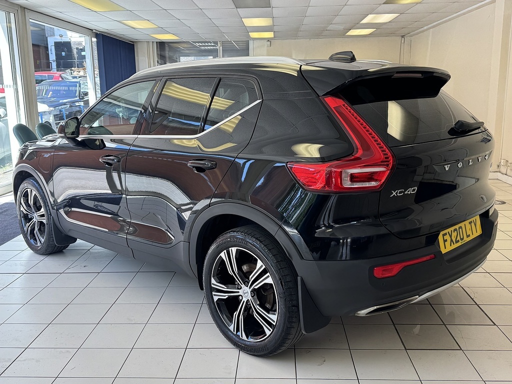 Volvo XC40 H T5 Twin Engine Inscription Pro U6431 Ulez FX20LTY Black #5