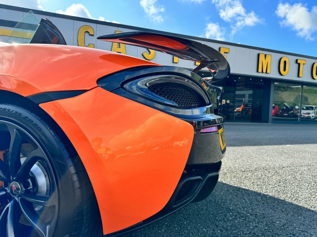McLaren 540C 3.8T V8 Ssg Black #17