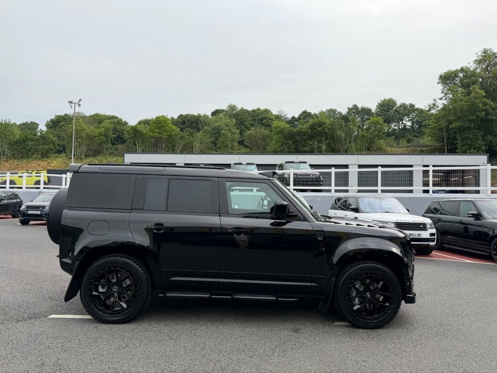 Land Rover Defender 110 Suv D110BZZ Black #6
