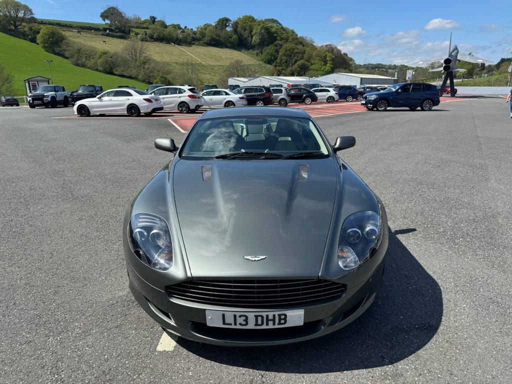 Aston Martin DB9 Coupe Silver