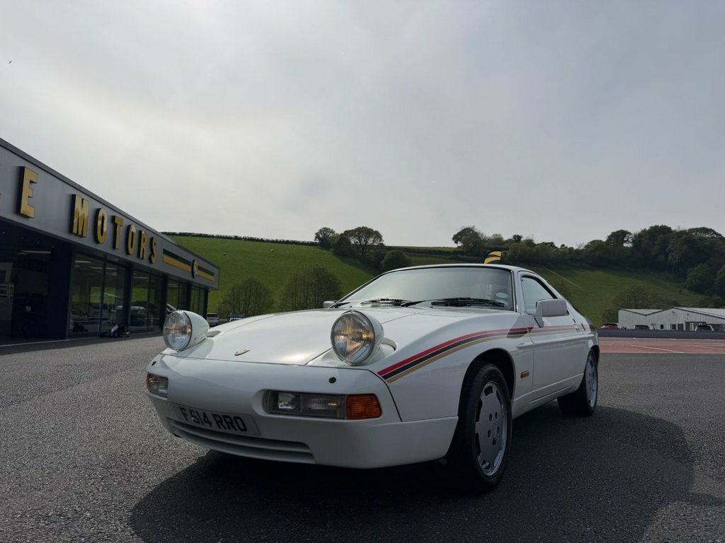 Porsche 928 Green Green #45