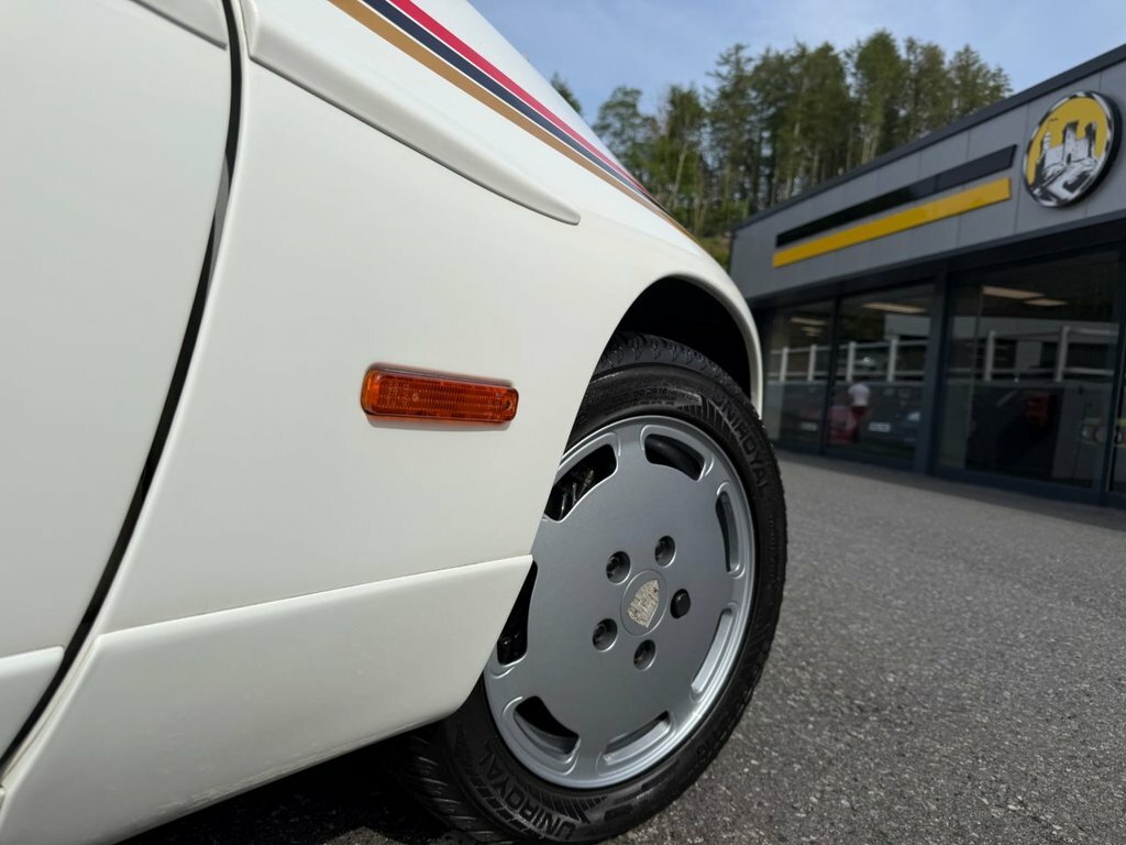 Porsche 928 Green Green #25