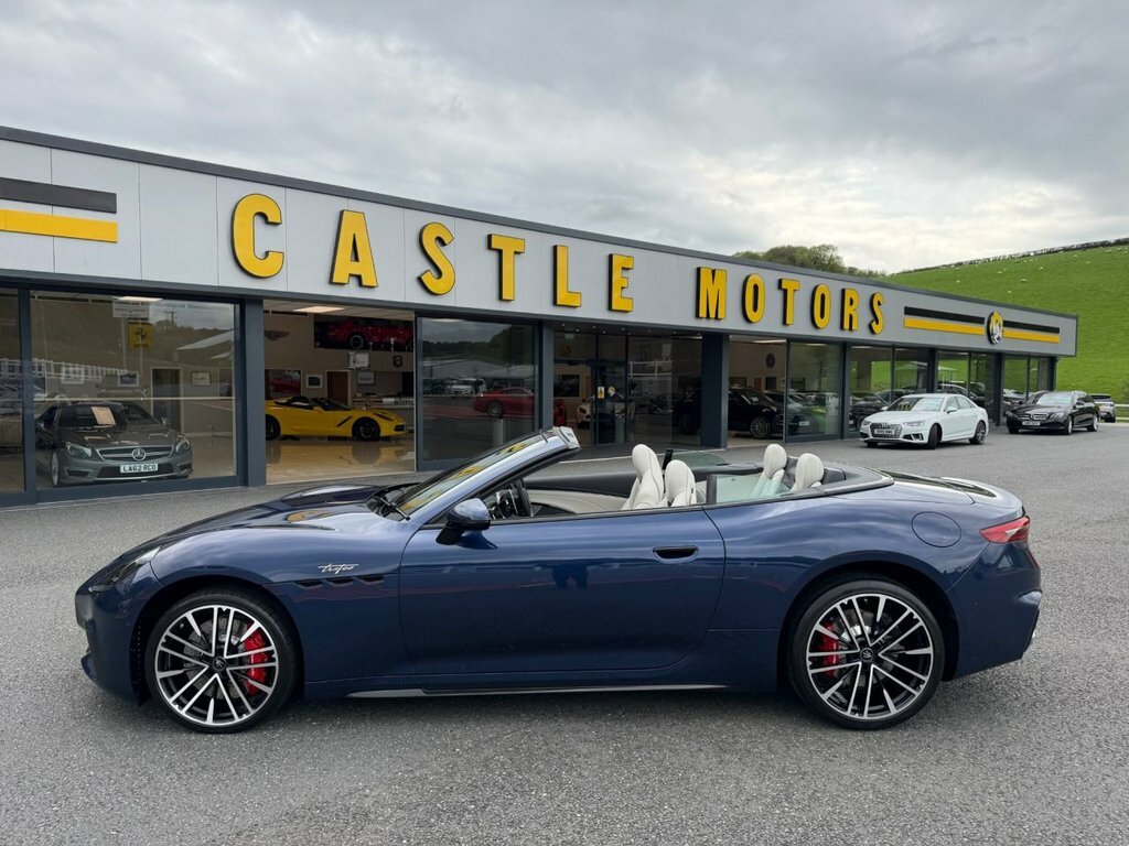 Maserati GranCabrio 3L Trofeo Blue #4