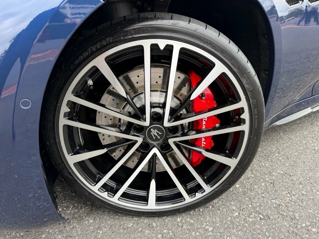 Maserati GranCabrio 3.0 V6 Trofeo Blue #21