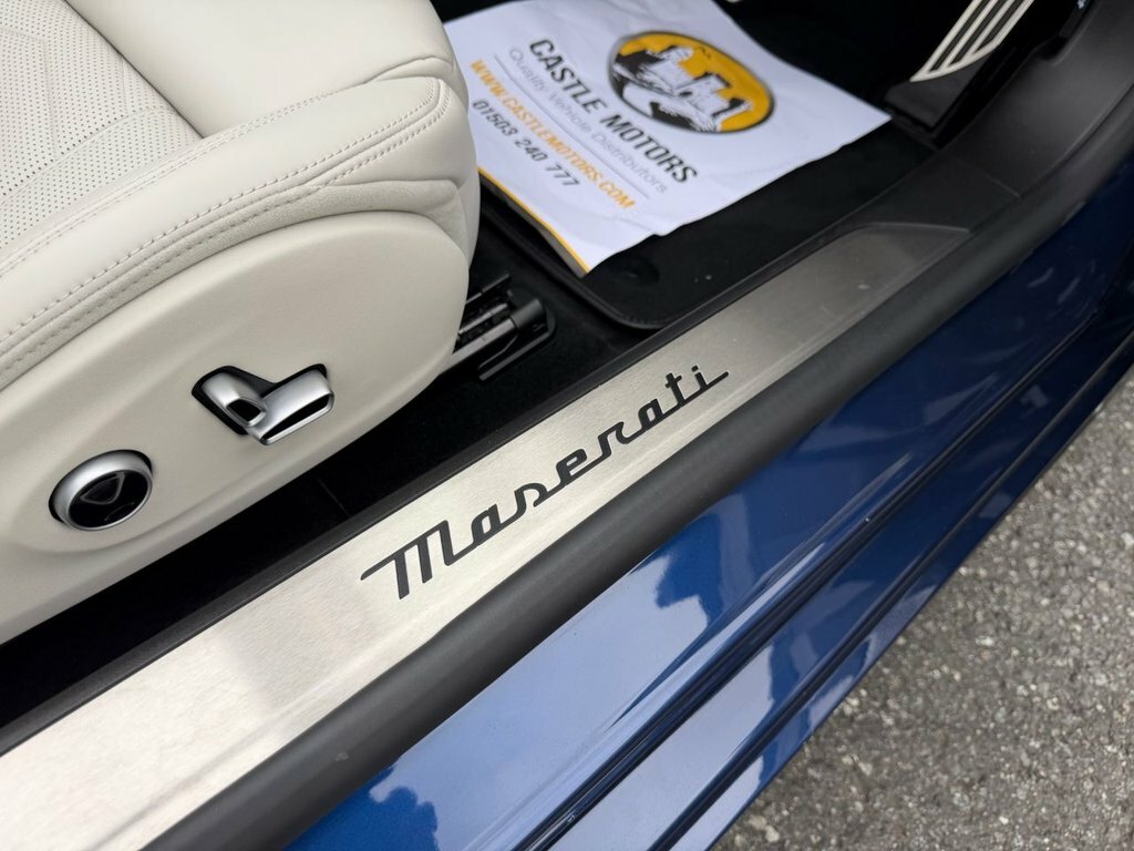 Maserati GranCabrio 3.0 V6 Trofeo Blue #28