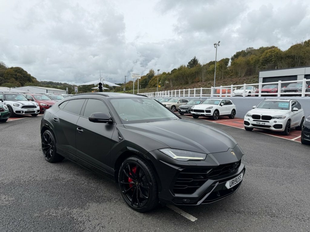 Lamborghini Urus Estate Grey