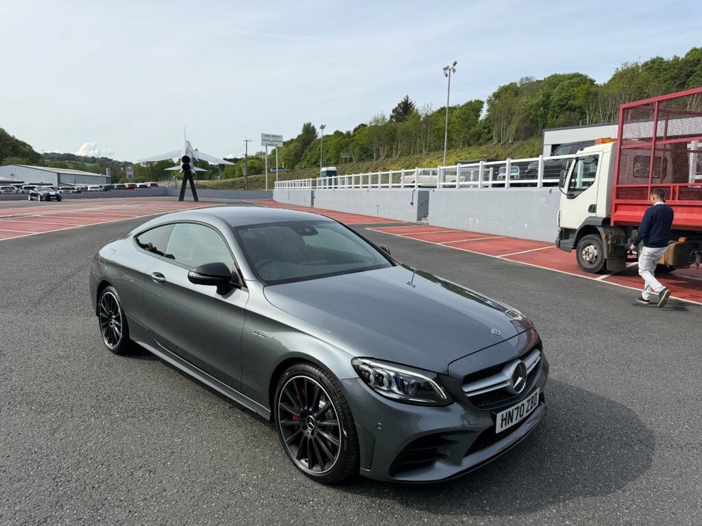 Mercedes-Benz C Class 3L Amg Grey