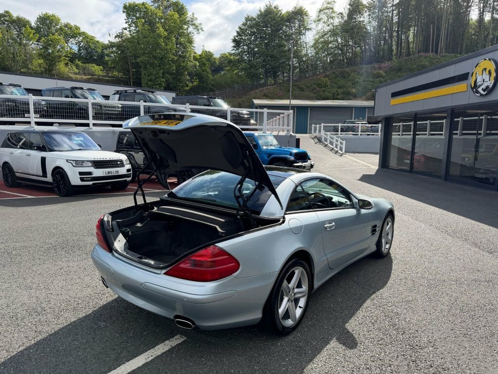Mercedes-Benz SL Class Unknown Silver #36