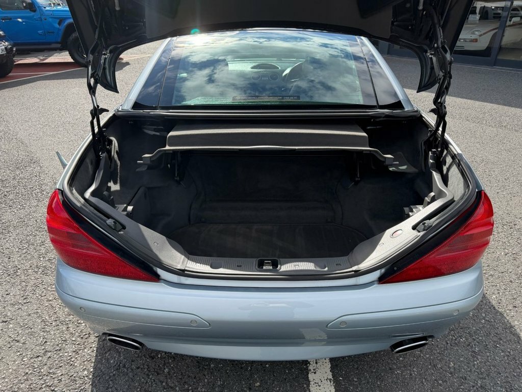 Mercedes-Benz SL Class Unknown Silver #37