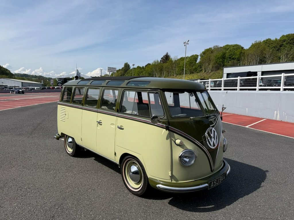 Volkswagen Campervan Minibus Green