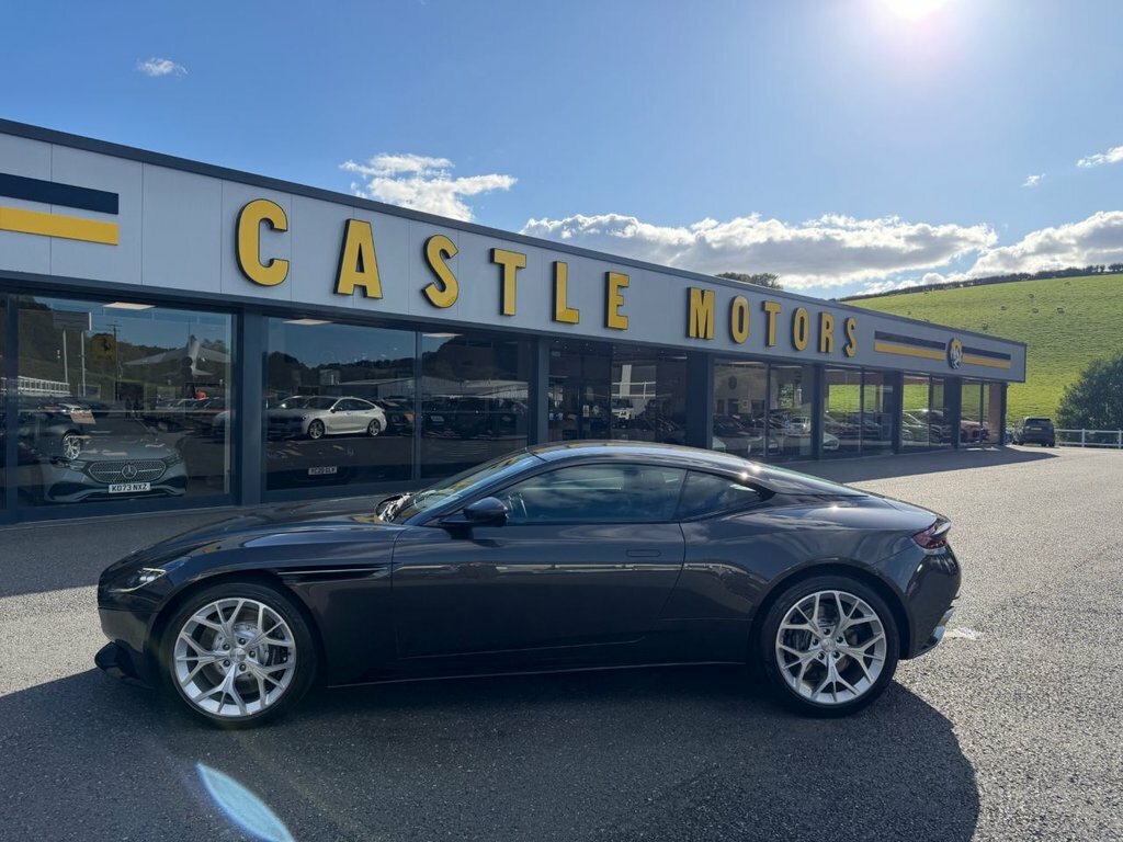 Aston Martin DB11 4L Null Silver #2