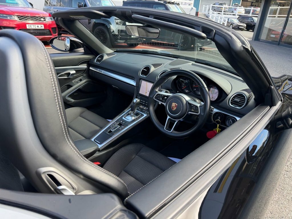 Porsche 718 Boxster 2L Null Black #4
