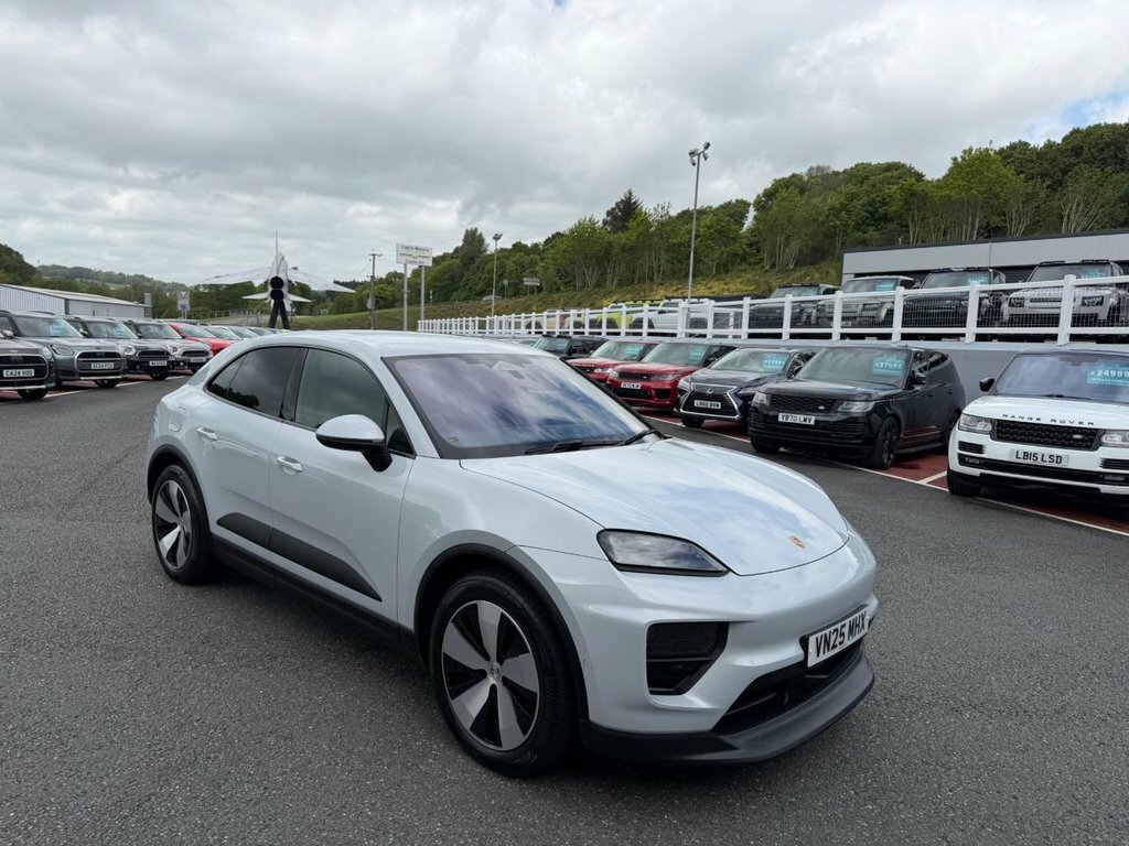 Porsche Macan Suv Grey