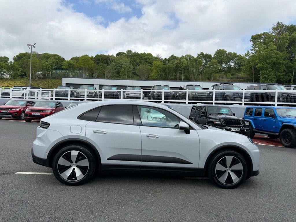 Porsche Macan Suv VN25MHX Grey #6