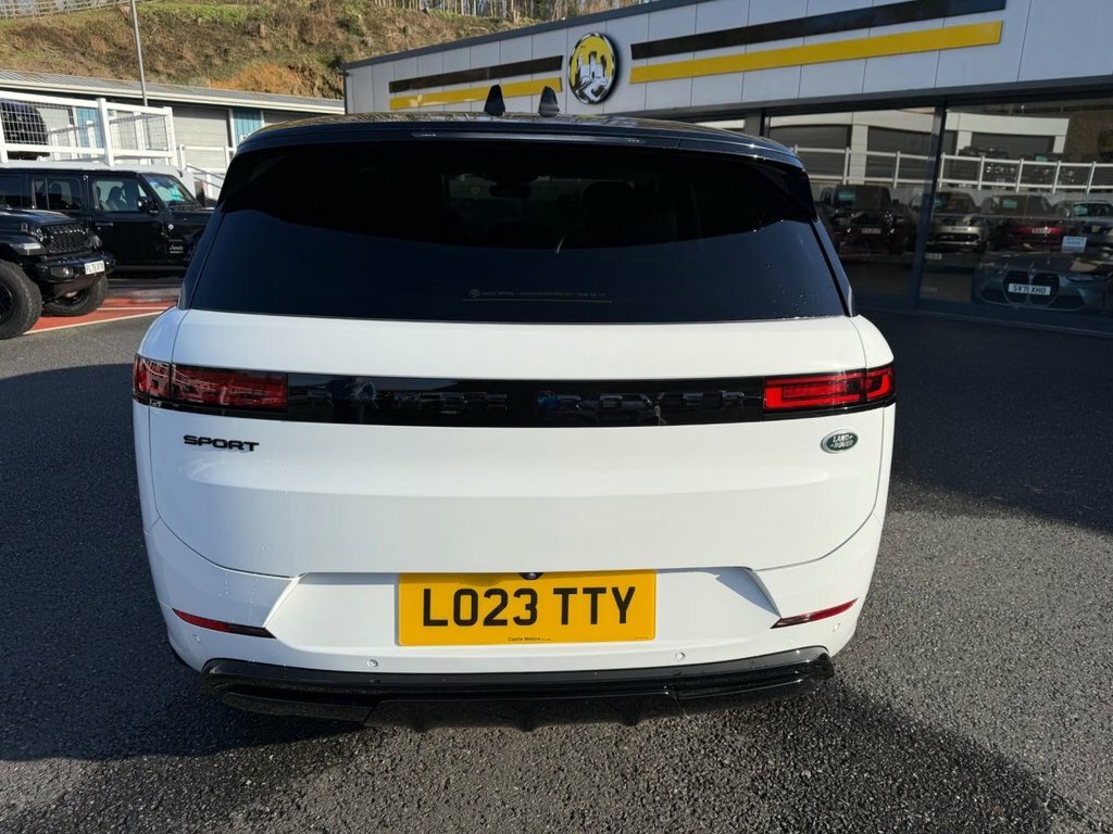 Land Rover Range Rover Sport 3L Dynamic Se WH23KJU White #5