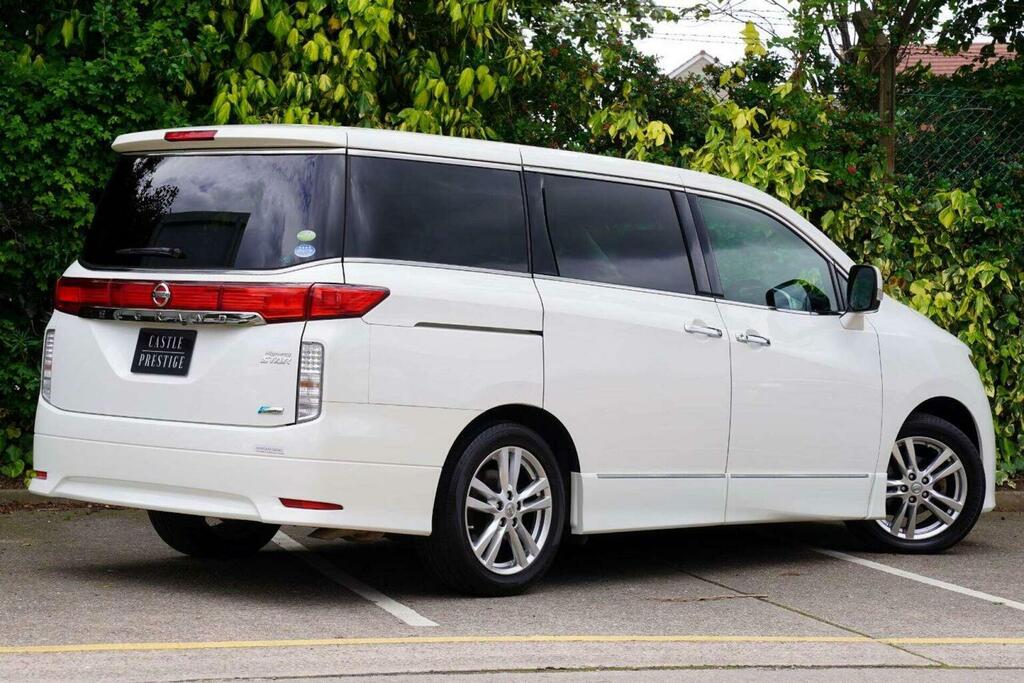 Nissan Elgrand Mpv 2.5 Highway Star 8 Seats 201161 NY61LFO White #4