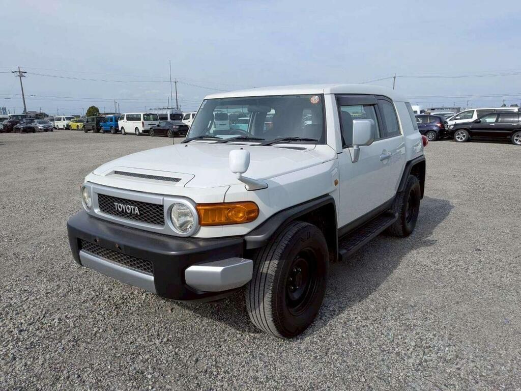 Toyota FJ Cruiser Mpv 4.0 V6 4Wd 201261 White #4