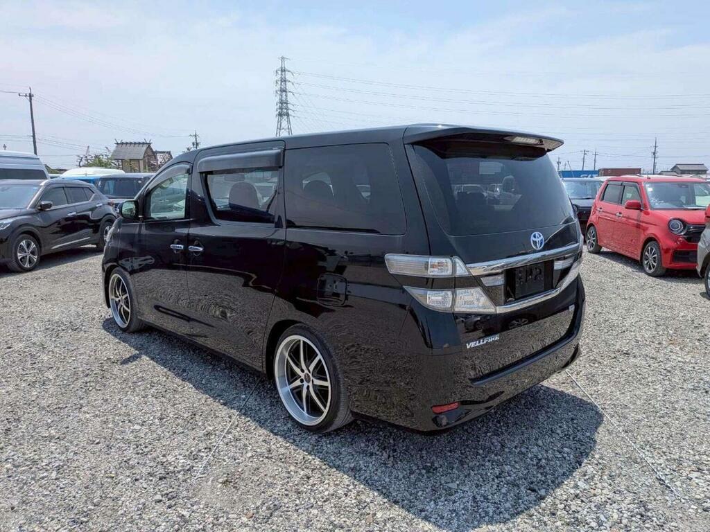 Toyota Vellfire Mpv 2.4 V 8 Seats 201161 Black #3