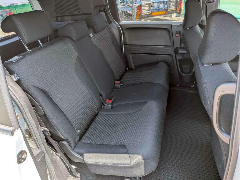 Honda Freed Mpv Mobility Ramp 1.5 Ulez Free 201313 Blue #9