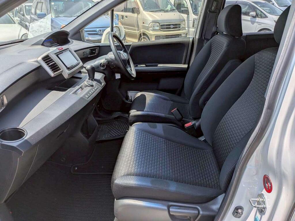 Honda Freed Mpv Mobility Ramp 1.5 Ulez Free 201313 Blue #8