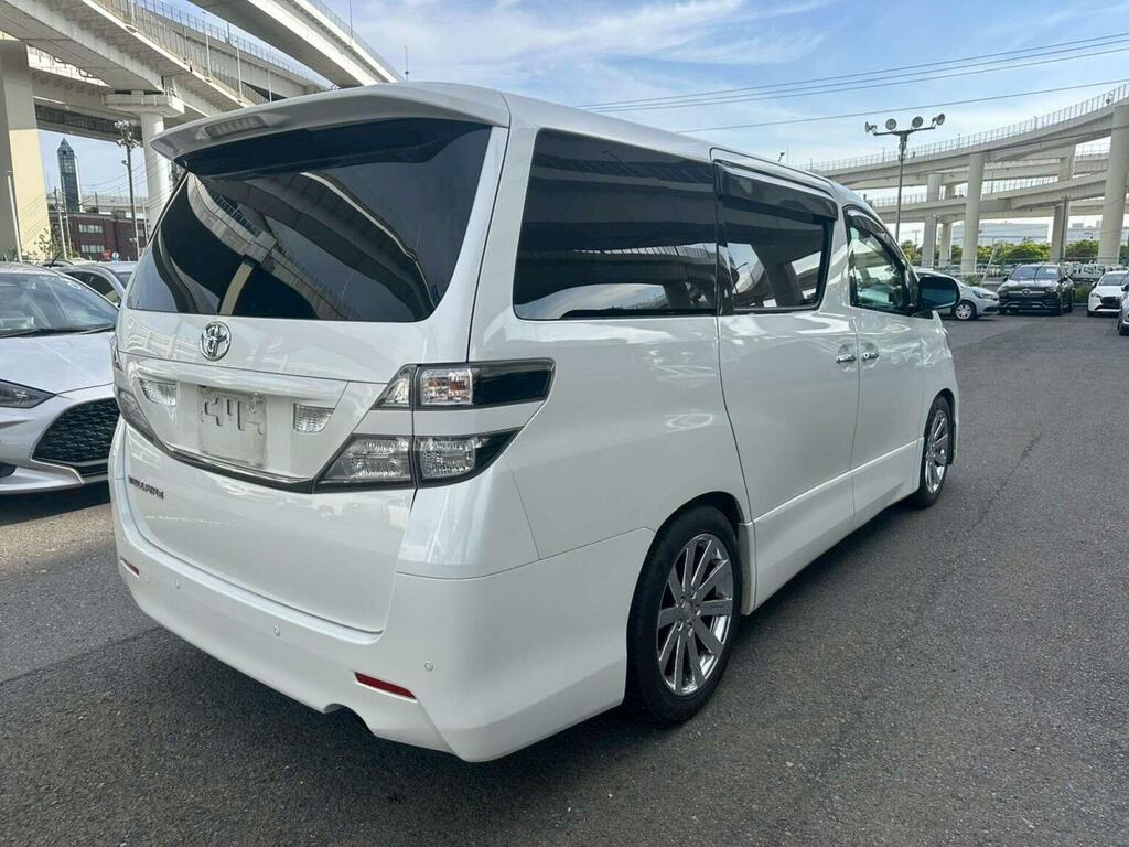 Toyota Vellfire Mpv 2.4 Z Platinum Selection 2 7 Seats 20106 IMP800 White #3