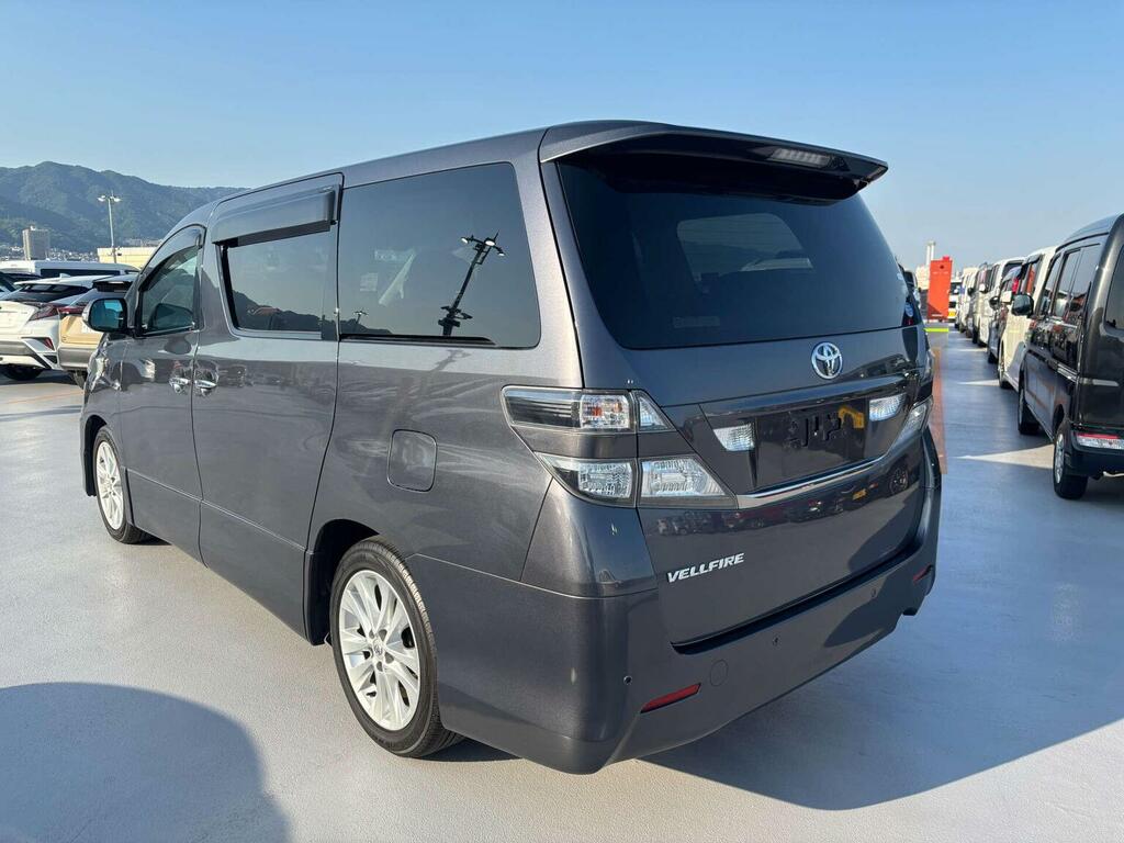 Toyota Vellfire Mpv 2.4 Z Platinum Selection 7 Seats 200909 Grey #3