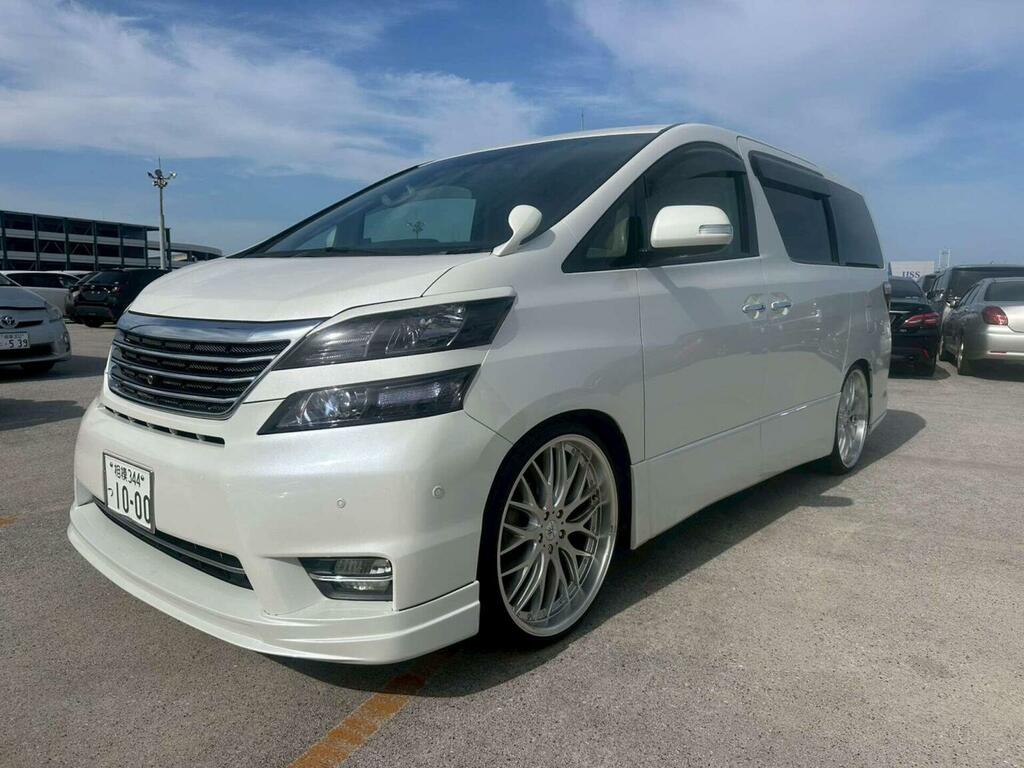 Toyota Vellfire #7
