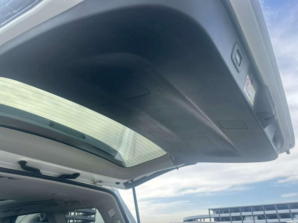 Toyota Vellfire #33