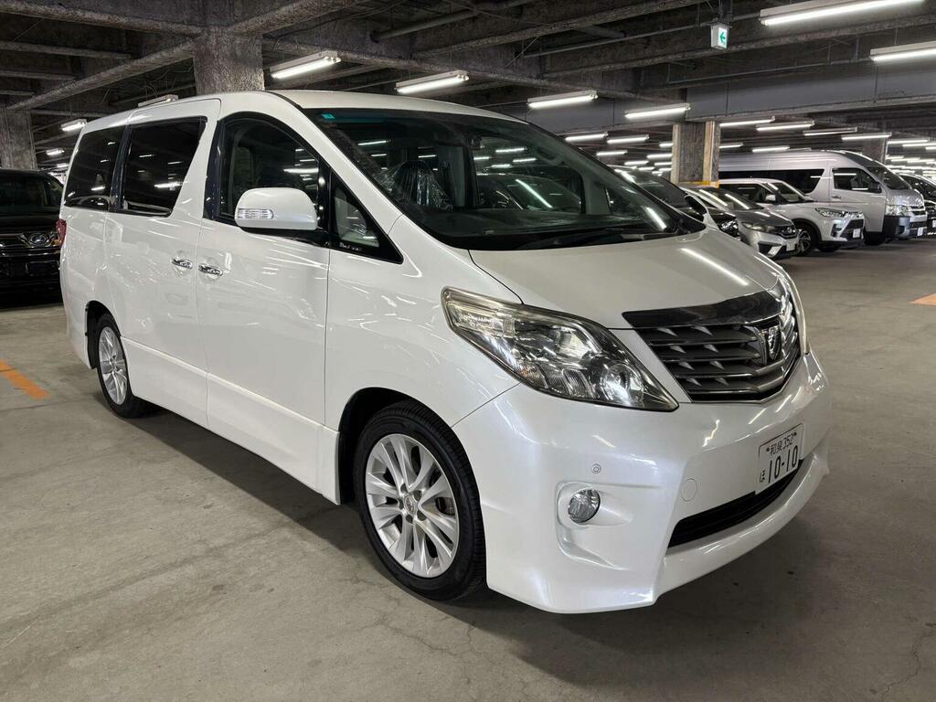 Toyota Alphard 2.4 S 7 Seats White