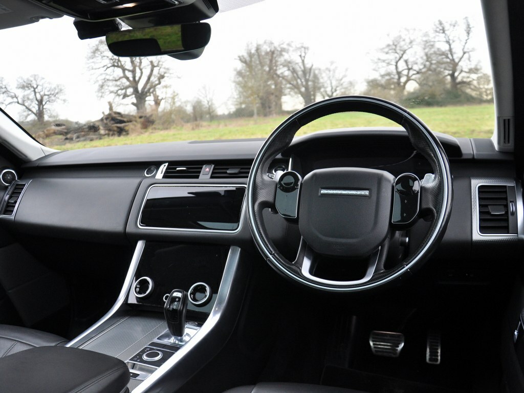 Land Rover Range Rover Sport 3.0 Range Rover Sport Hse Dynamic Sdv6 Suv L66CHB Silver #2