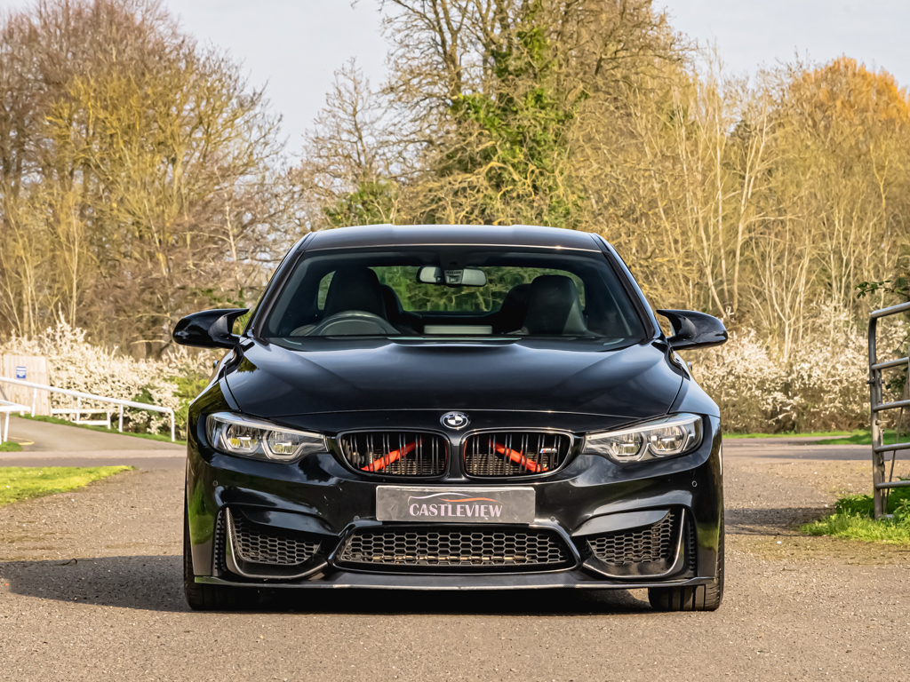 BMW M4 3.0 M4 Coupe EO18HHX Black #5