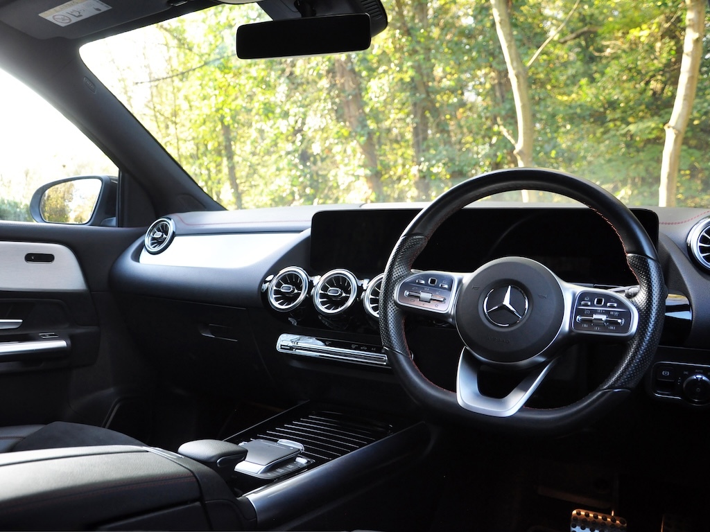 Mercedes-Benz EQA 0.0 Eqa 250 Amg Line Suv SJ71AGZ Grey #2