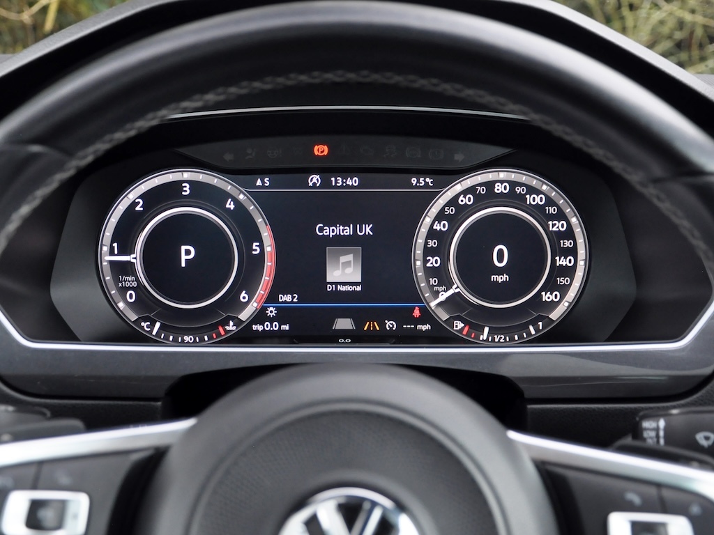 Volkswagen Tiguan 2.0 Tiguan R-line Tsi Bluemotion Technology 4Motio PE18WPO Black #5